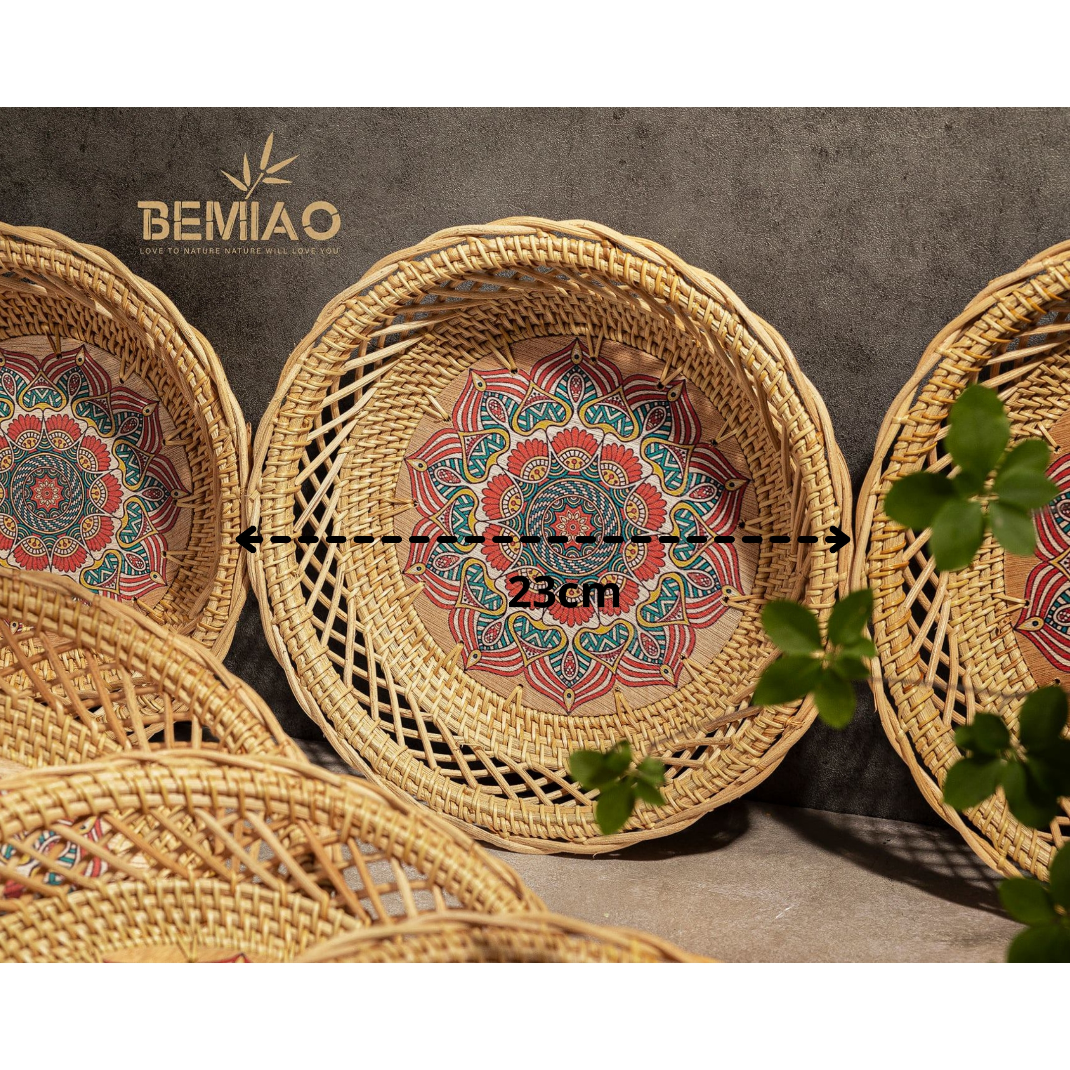 Khay tròn đáy gỗ họa tiết - Round tray with wooden bottom - Image 4